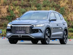 BYD e a Revolução da Engenharia Automotiva: Como a Tecnologia da Empresa Está Transformando o Setor